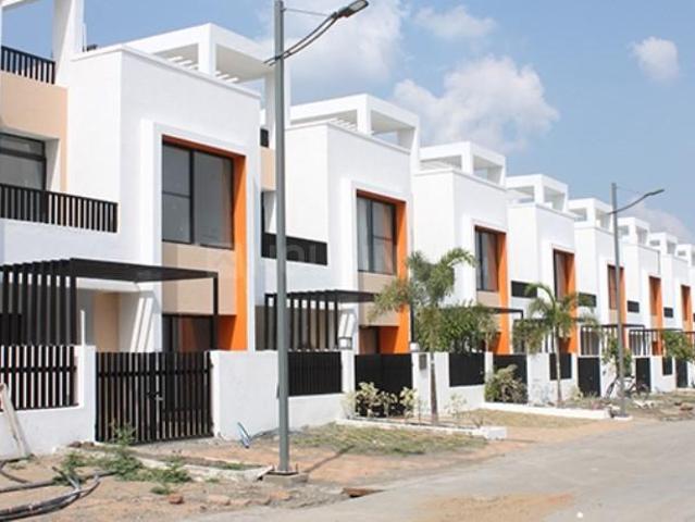 4 BHK Villa in Nayta Mundla for resale AB Bypass Road. The reference number is 16657054