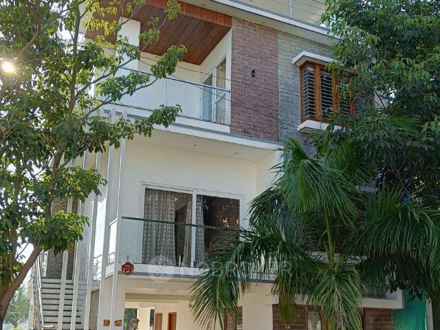 4 BHK Villa In Odion The Woods Of East, Sarjapur Road for Re
