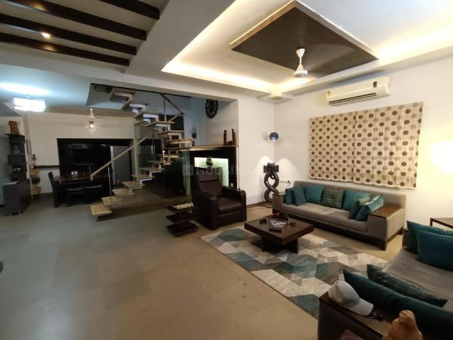 4 BHK Villa in Palodia for rent Ahmedabad. The reference number is 14767464