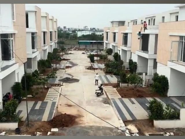 4 BHK Villa in Pati for resale Sangareddy. The reference number is 20631489