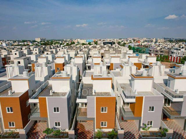 4+ BHK Villa In Praneeth Pranav Knightwoods For Sale In Bee