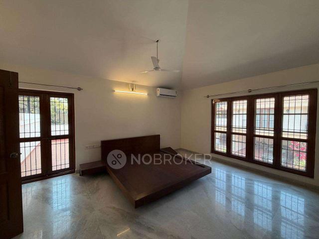 4 BHK Villa In Prestige Ozone, Whitefield for Rent In White