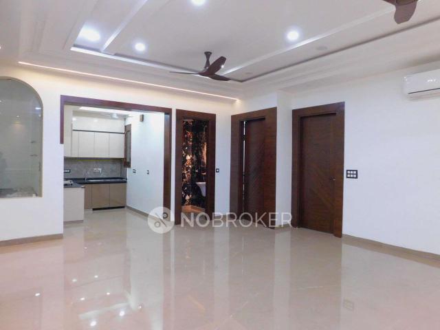 4+ BHK Villa In Ramprastha Greens For Sale In Vaishali