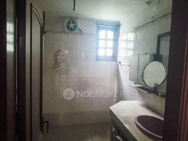 4+ BHK Villa In Rohatgi Appartment, For Sale In Civil Lines