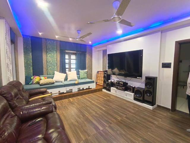 4 BHK Villa in Saiyed Vasna for rent Vadodara. The reference number is 19144387