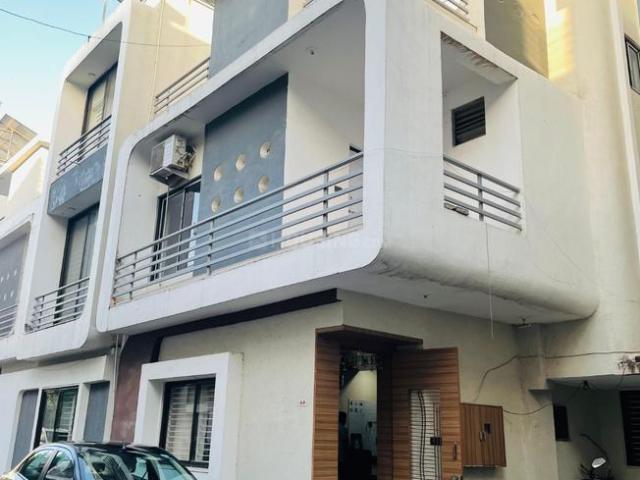 4 BHK Villa in Sargasan for resale Gandhinagar. The reference number is 20860232