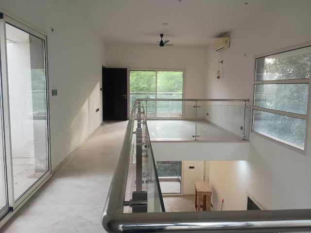 4 BHK Villa in Sector 109 for resale Gurgaon. The reference number is 20584727