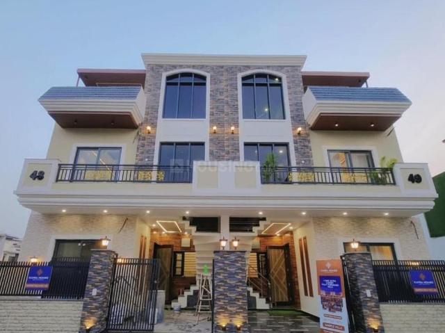 4 BHK Villa in Sector 123 for resale Mohali. The reference number is 18857537