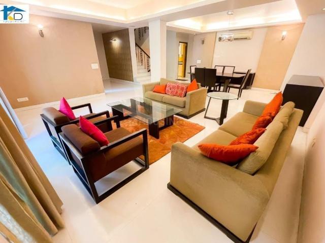 4 BHK Villa in Sector 47 for rent Gurgaon. The reference number is 20015835
