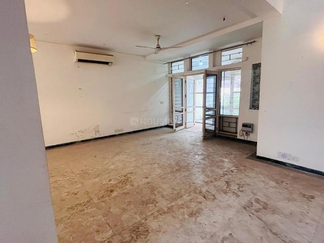 4 BHK Villa in Sector 50 for resale Gurgaon. The reference number is 20364342
