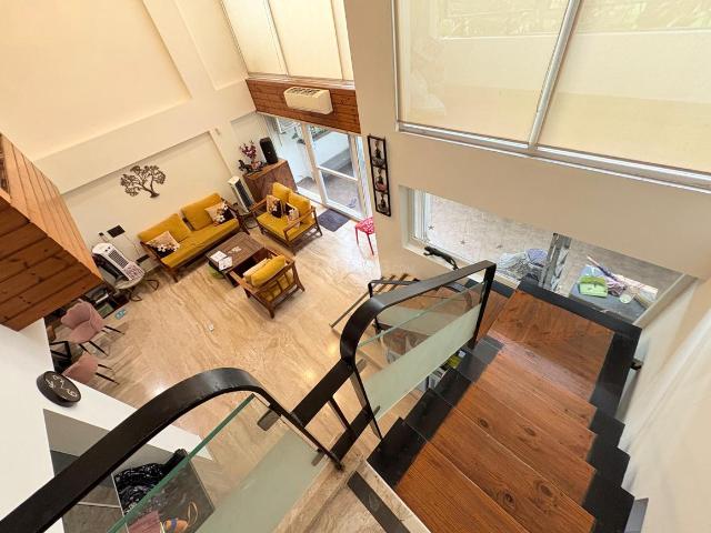 4 BHK Villa in Sector 56 for rent Gurgaon. The reference number is 20358909