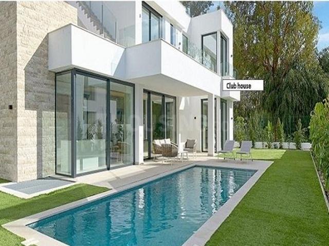 4 BHK Villa in Shamirpet for resale Hyderabad. The reference number is 20336516