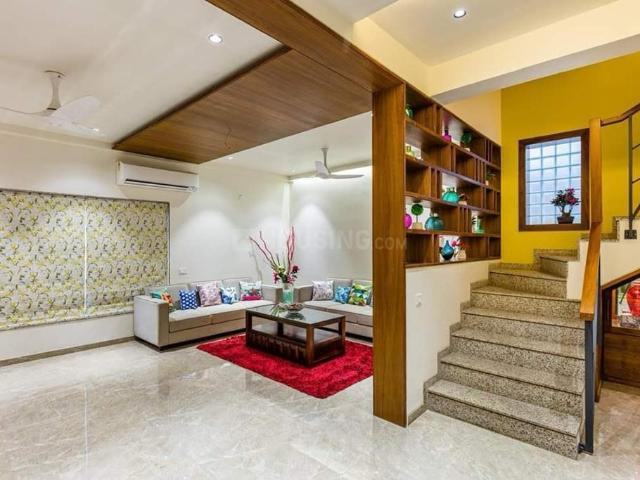 4 BHK Villa in Shantipura for rent Ahmedabad. The reference number is 16783486
