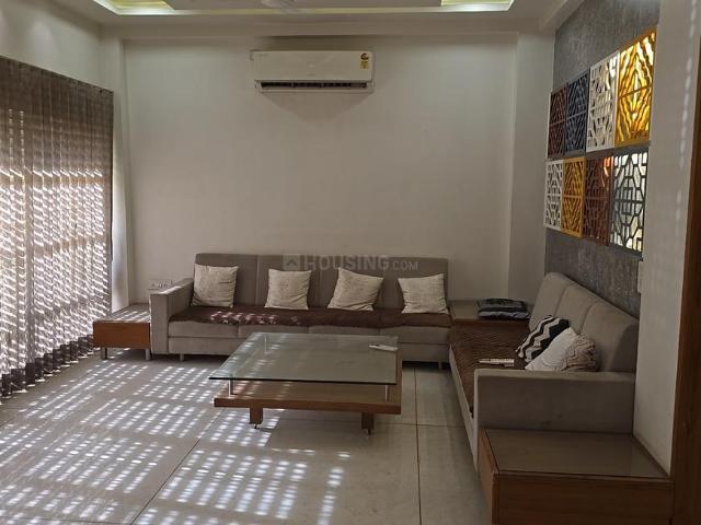 4 BHK Villa in Shela for resale Ahmedabad. The reference number is 20295833
