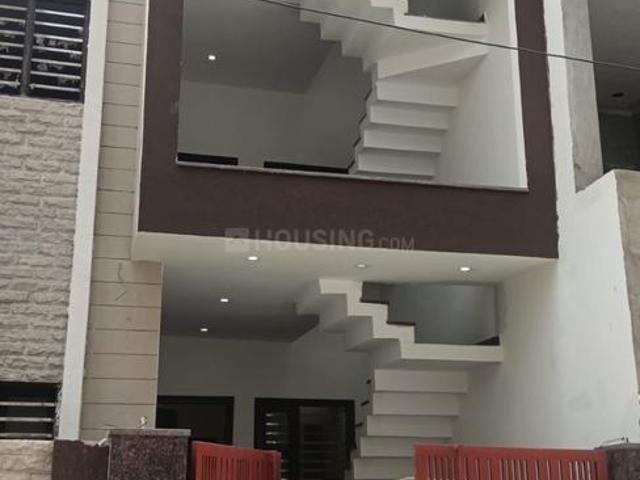 4 BHK Villa in Sector 127 for resale Sahibzada Ajit Singh Nagar. The reference number is 17080138