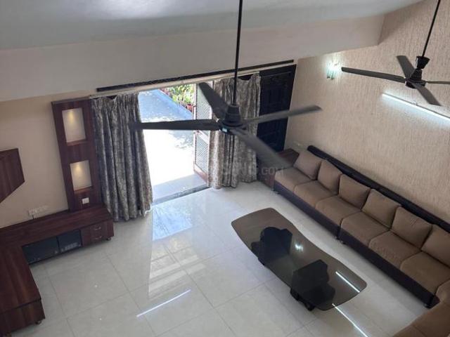 4 BHK Villa in Shyamal for resale Ahmedabad. The reference number is 20509242