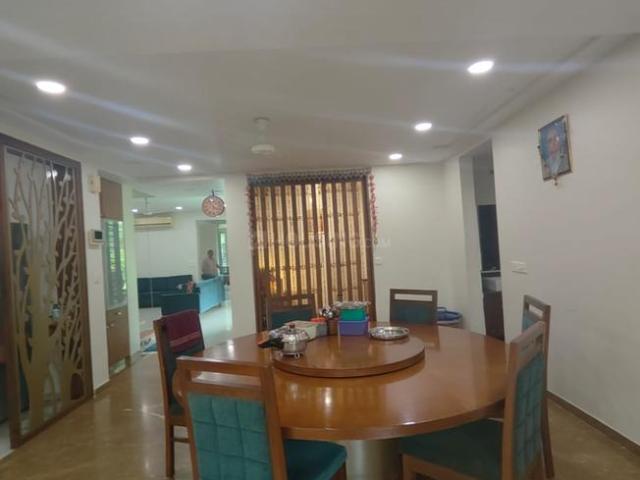 4 BHK Villa in Sola for resale Ahmedabad. The reference number is 19325106