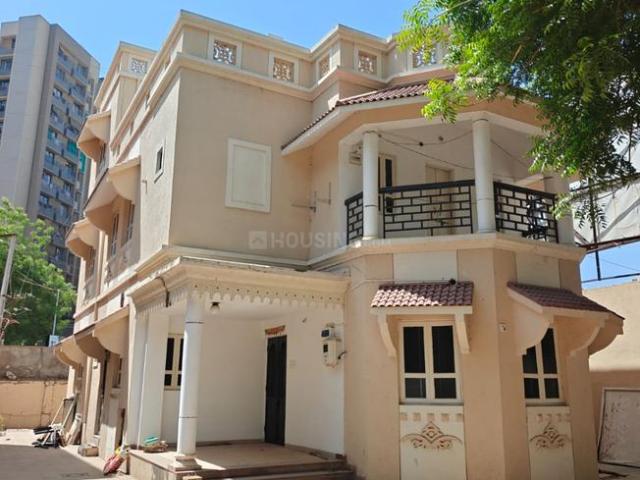 4 BHK Villa in South Bopal for rent Ahmedabad. The reference number is 20096430