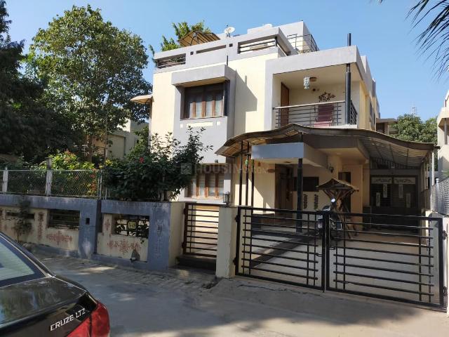 4 BHK Villa in South Bopal for resale Ahmedabad. The reference number is 19616594