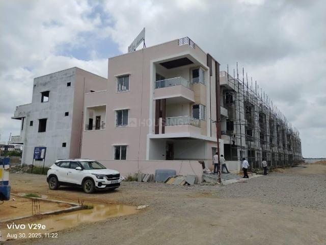 4 BHK Villa in Sultanpur for resale Sangareddy. The reference number is 20773433
