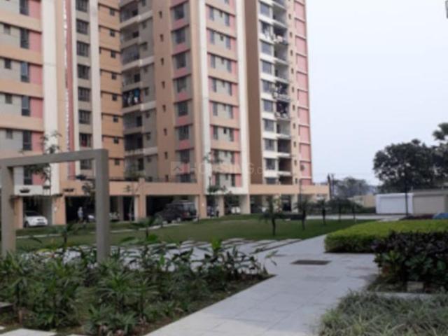 4 BHK Apartment in Champasari for resale Siliguri. The reference number is 20818078