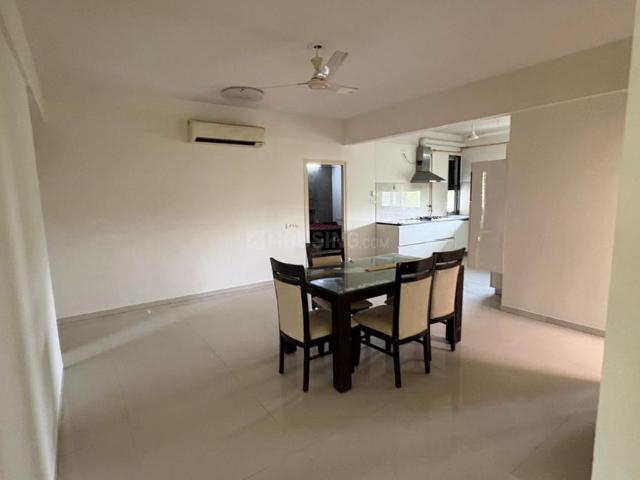 4 BHK Apartment in Chandkheda for rent Ahmedabad. The reference number is 20586671