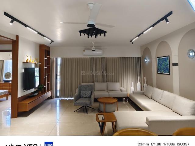 4 BHK Apartment in Chandkheda for resale Ahmedabad. The reference number is 20066802