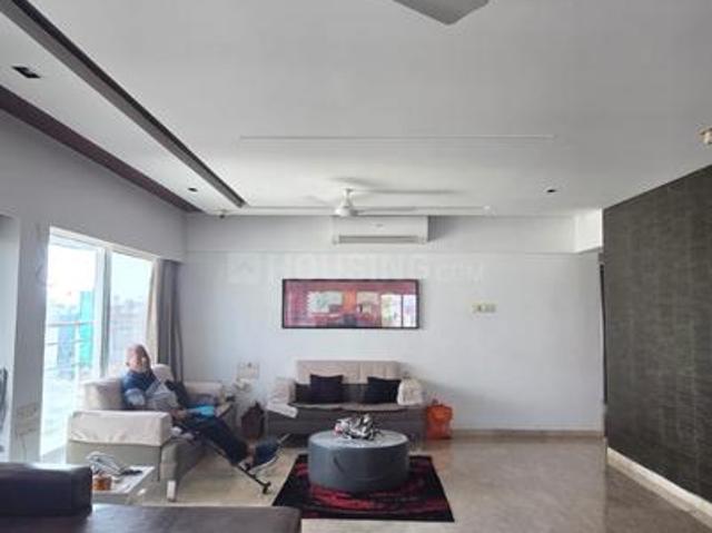 4 BHK Apartment in Chembur for rent Mumbai. The reference number is 20490145
