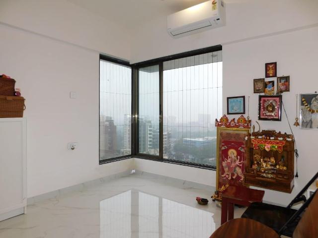 4 BHK Apartment in Chembur for rent Mumbai. The reference number is 20192925