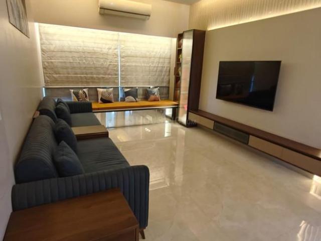 4 BHK Apartment in Chembur for rent Mumbai. The reference number is 20375995
