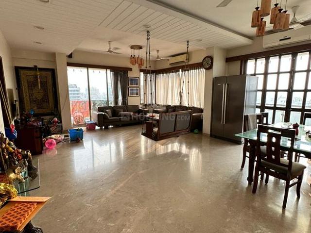4 BHK Apartment in Chembur for resale Mumbai. The reference number is 18358582