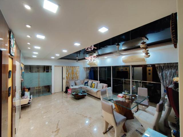4 BHK Apartment in Chembur for resale Mumbai. The reference number is 19719675
