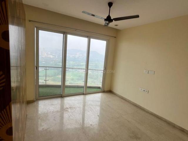 4 BHK Apartment in Chembur for resale Mumbai. The reference number is 20112427