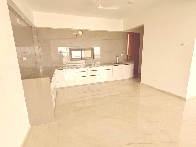 4 BHK Apartment in Chharodi for rent Ahmedabad. The reference number is 20637180