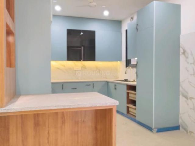 4 BHK Apartment in Chhattarpur for resale New Delhi. The reference number is 19464198