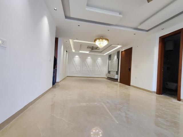 4 BHK Apartment in Chhattarpur for resale New Delhi. The reference number is 19057960