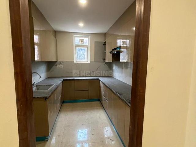 4 BHK Apartment in Chhattarpur for resale New Delhi. The reference number is 20149839