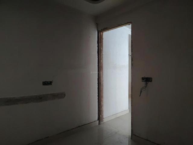 4 BHK Apartment in Chhattarpur for resale New Delhi. The reference number is 20173436