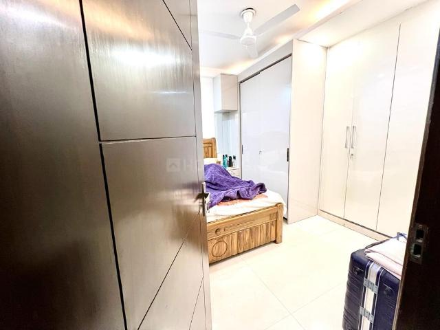 4 BHK Apartment in Chhattarpur for resale New Delhi. The reference number is 20199868