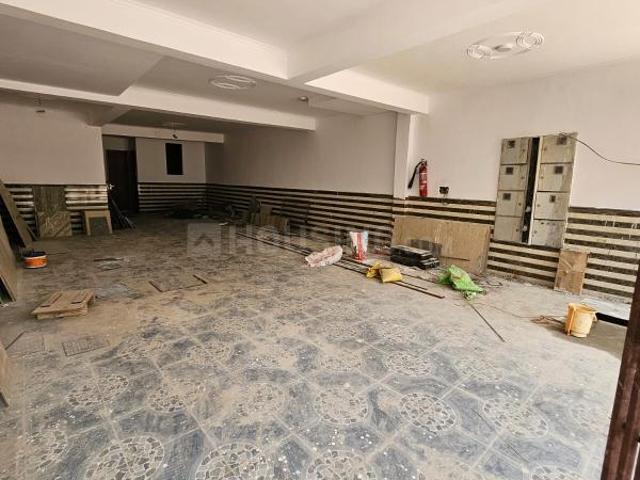 4 BHK Apartment in Chhattarpur for resale New Delhi. The reference number is 20254255