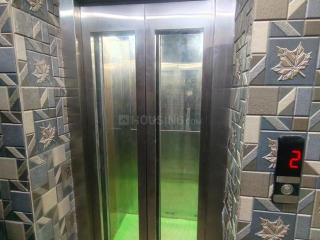 4 BHK Apartment in Chhattarpur for resale New Delhi. The reference number is 20327825