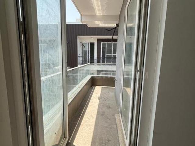 4 BHK Apartment in Chhattarpur for resale New Delhi. The reference number is 20327891