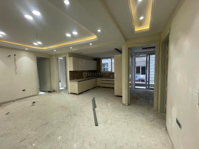 4 BHK Apartment in Chhattarpur for resale New Delhi. The reference number is 20372851