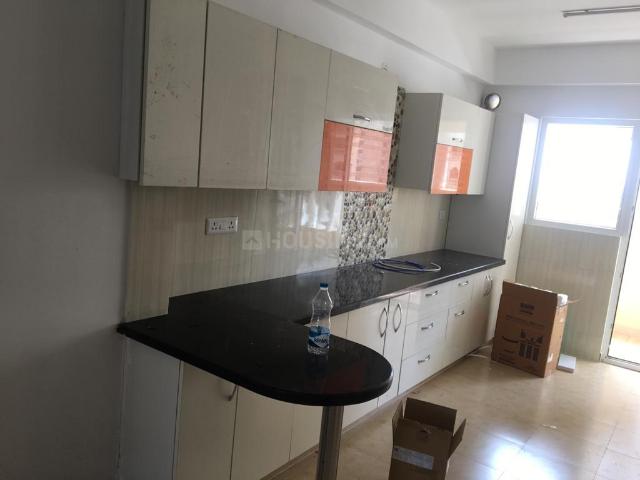 4 BHK Apartment in Chi V for rent Greater Noida. The reference number is 7843483
