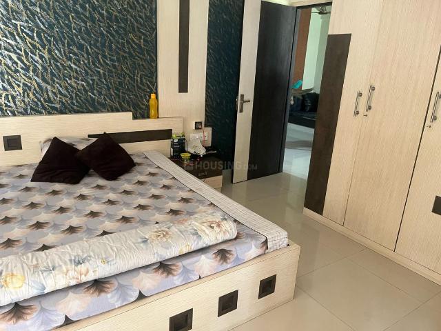 4 BHK Apartment in Chinar Park for resale Kolkata. The reference number is 20864207
