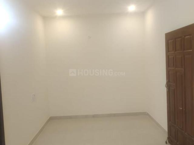 4 BHK Apartment in Chromepet for resale Chennai. The reference number is 20821105