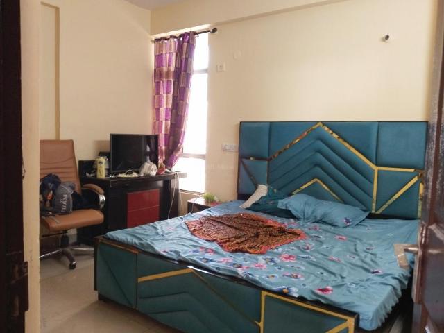 4 BHK Apartment in Crossings Republik for resale Ghaziabad. The reference number is 19826000