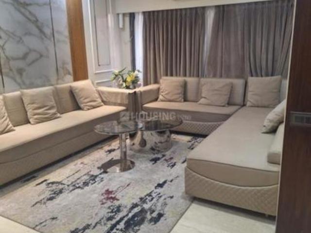 4 BHK Apartment in Ambawadi for resale Ahmedabad. The reference number is 19922555