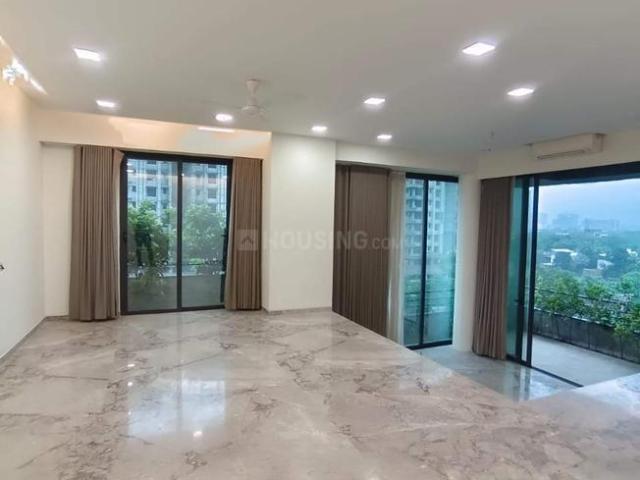 4 BHK Apartment in Ambli for rent Ahmedabad. The reference number is 17212521