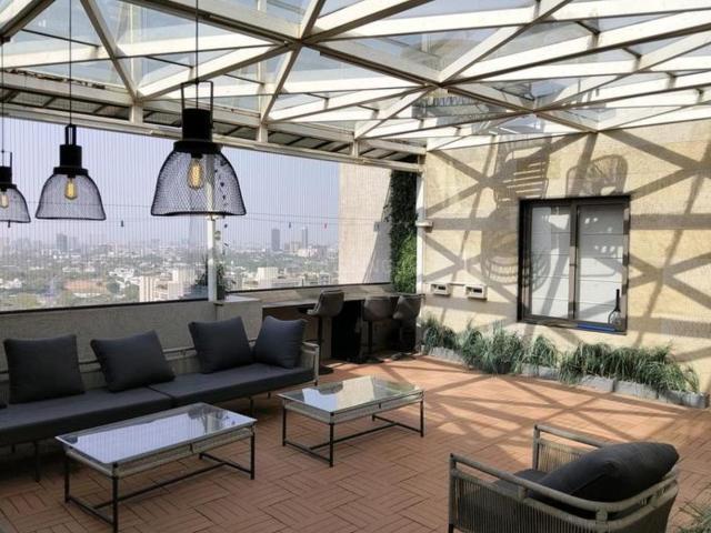 4 BHK Apartment in Ambli for rent Ahmedabad. The reference number is 19772108